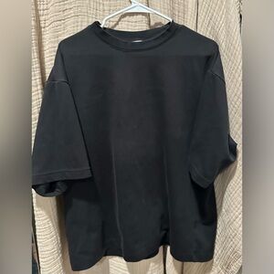 Uniqlo Men's Charcoal Short Sleeve Tee